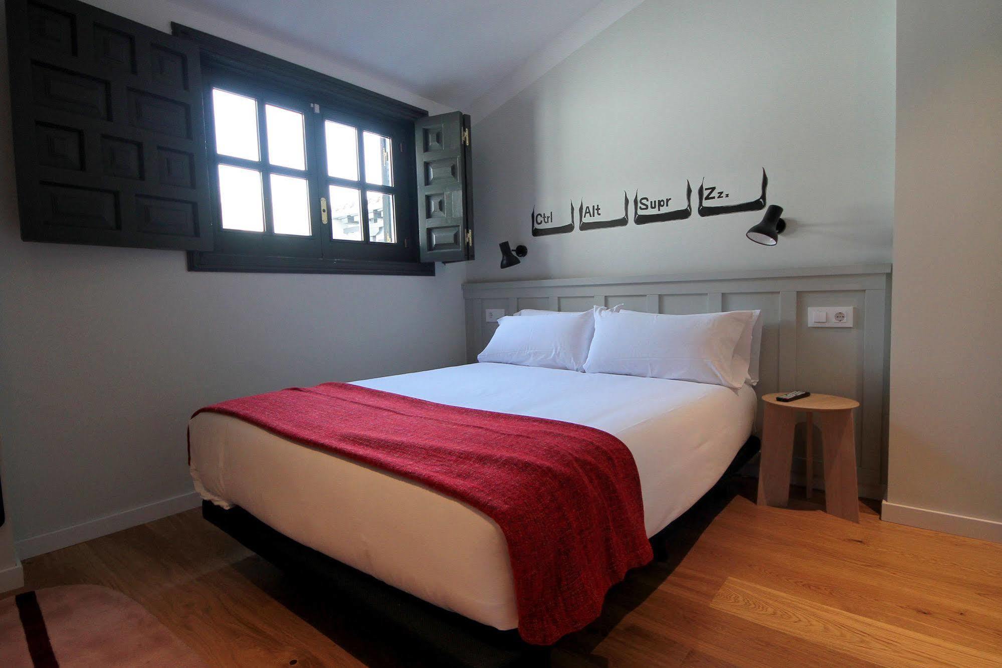 Hostel H Complutum Alcalá de Henares Exteriér fotografie