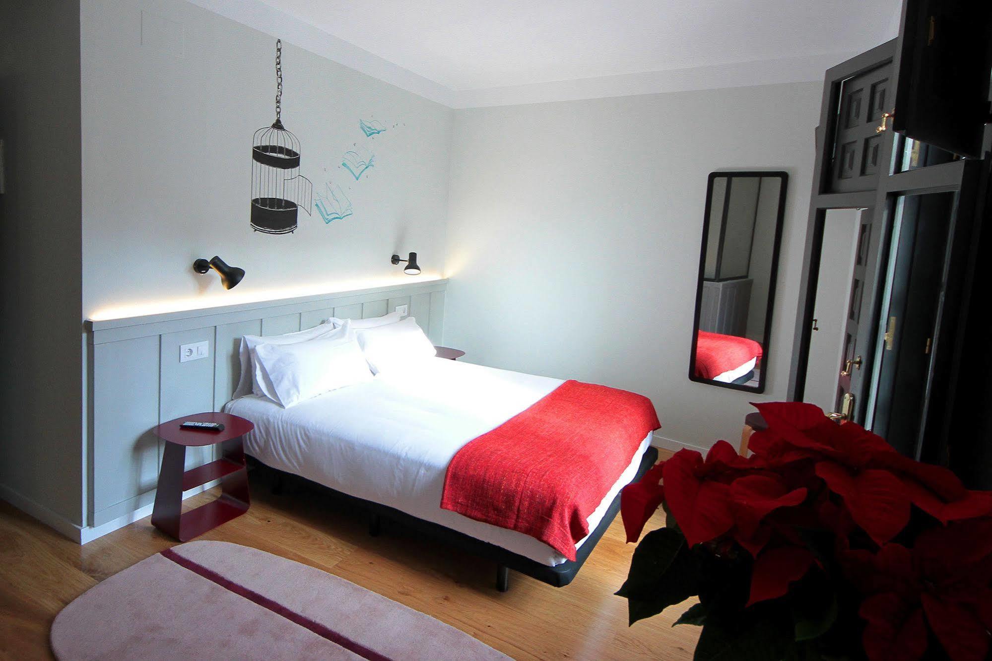 Hostel H Complutum Alcalá de Henares Exteriér fotografie